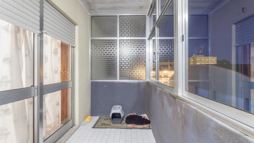 Comfy twin bedroom in 3-room apartment near ISMAI - Gallery - 13