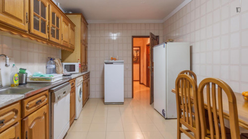 Comfy twin bedroom in 3-room apartment near ISMAI - Gallery - 21