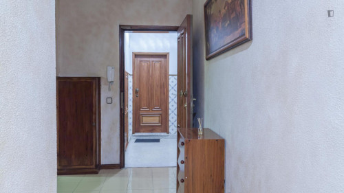 Comfy twin bedroom in 3-room apartment near ISMAI - Gallery - 11