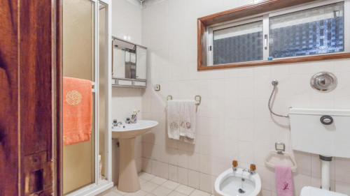 Comfy twin bedroom in 3-room apartment near ISMAI - Gallery - 19