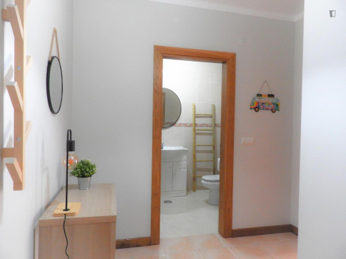 Inviting 1 Bedroom Apartment close to Baleal Beach