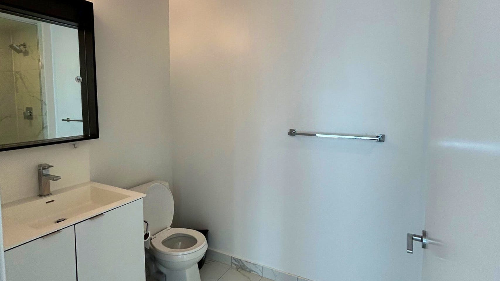  Private Master Bedroom  -  Luxury Newly Apt. w/ Terrace + Gym close to Square One Mall  - Gallery -  19