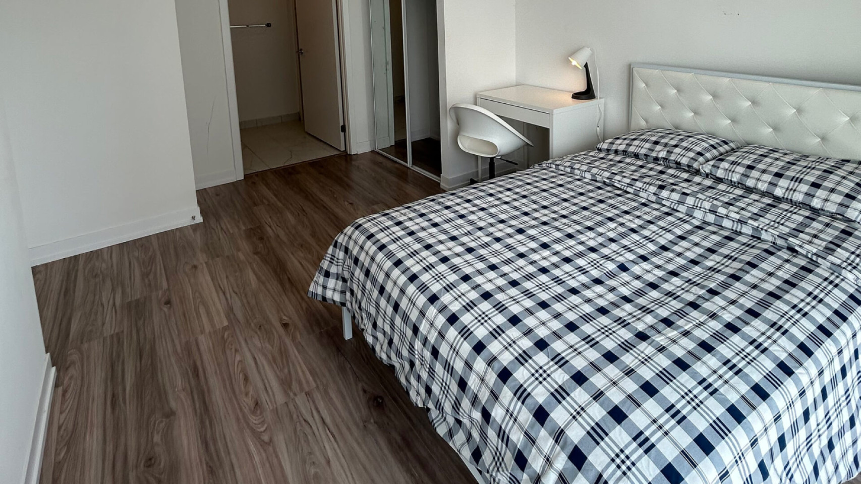  Private Master Bedroom  -  Luxury Newly Apt. w/ Terrace + Gym close to Square One Mall  - Gallery -  12