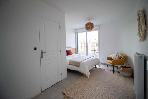 Charming 14 m² bedroom for rent in Villeurbanne