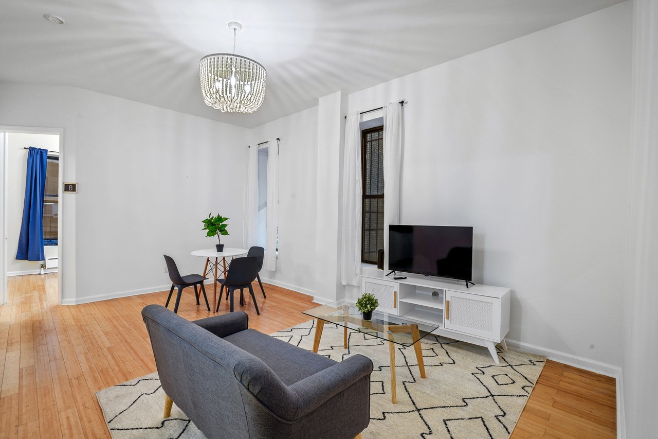  #711: West Harlem - Queen Bedroom B  -  #711: West Harlem  - Gallery -  8