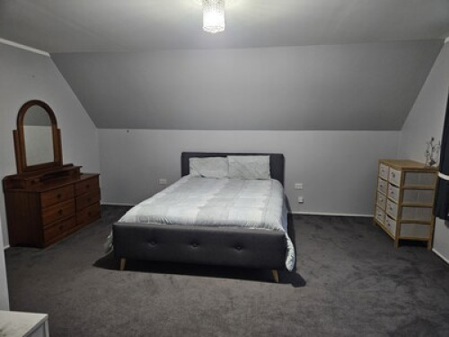 Peaceful Rural Living – Large Room 