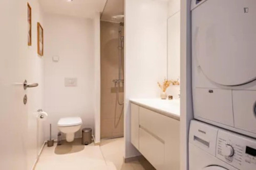 Charming double bedroom with a balcony, in Holmene - Gallery - 6
