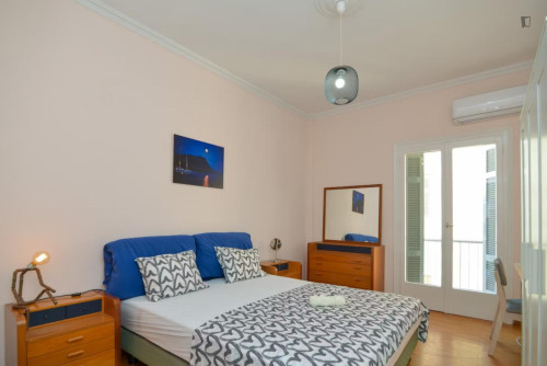 Double bedroom close to the A.E.U.B University of Athens