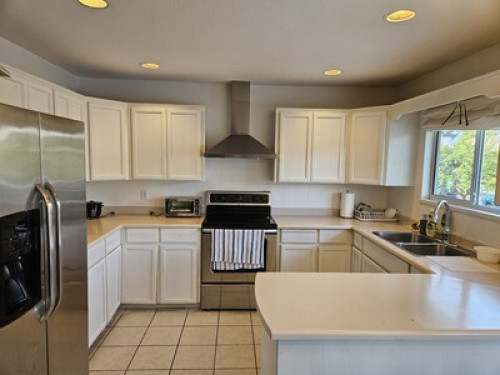 Home Away From Home  - Gallery -  5