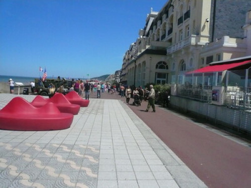 Picturesque friendly seaside resort - Gallery - 28