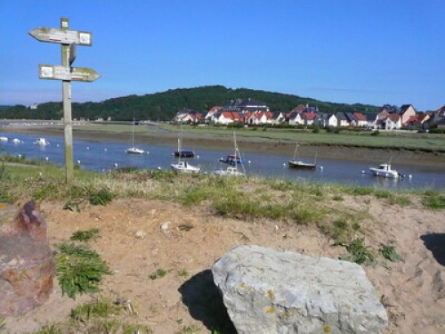 Picturesque friendly seaside resort - Gallery - 26
