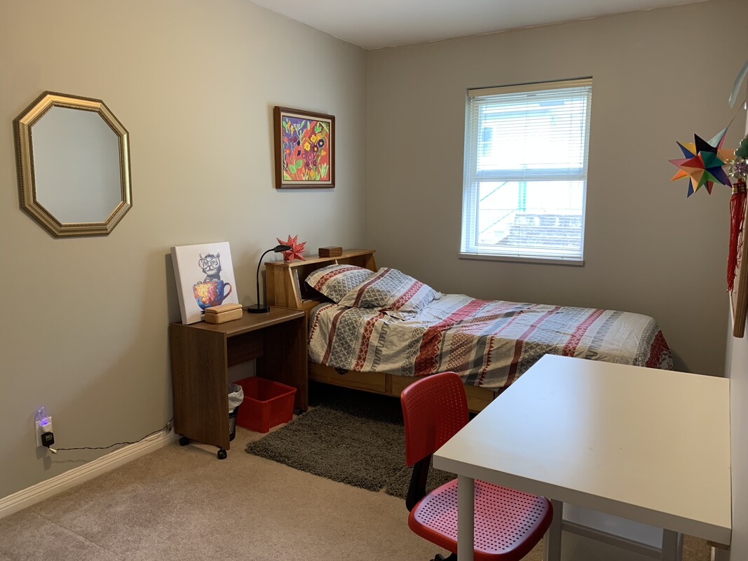  Bedroom (Full Room)  -  Friendly, safe home  - Gallery -  1