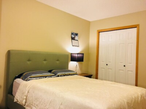 Luxury bedrooms in Lindenwoods