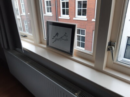 Spacious city room close to train 