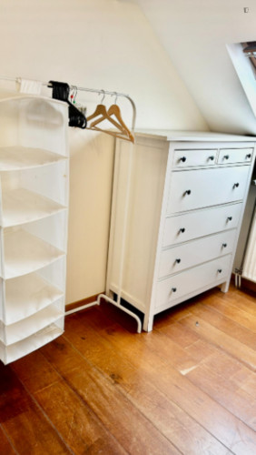 Comfy Single Bedroom close to du Bempt Park