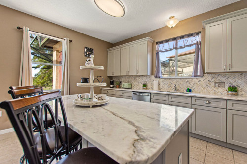 Pine Ridge Home - Gallery - 44