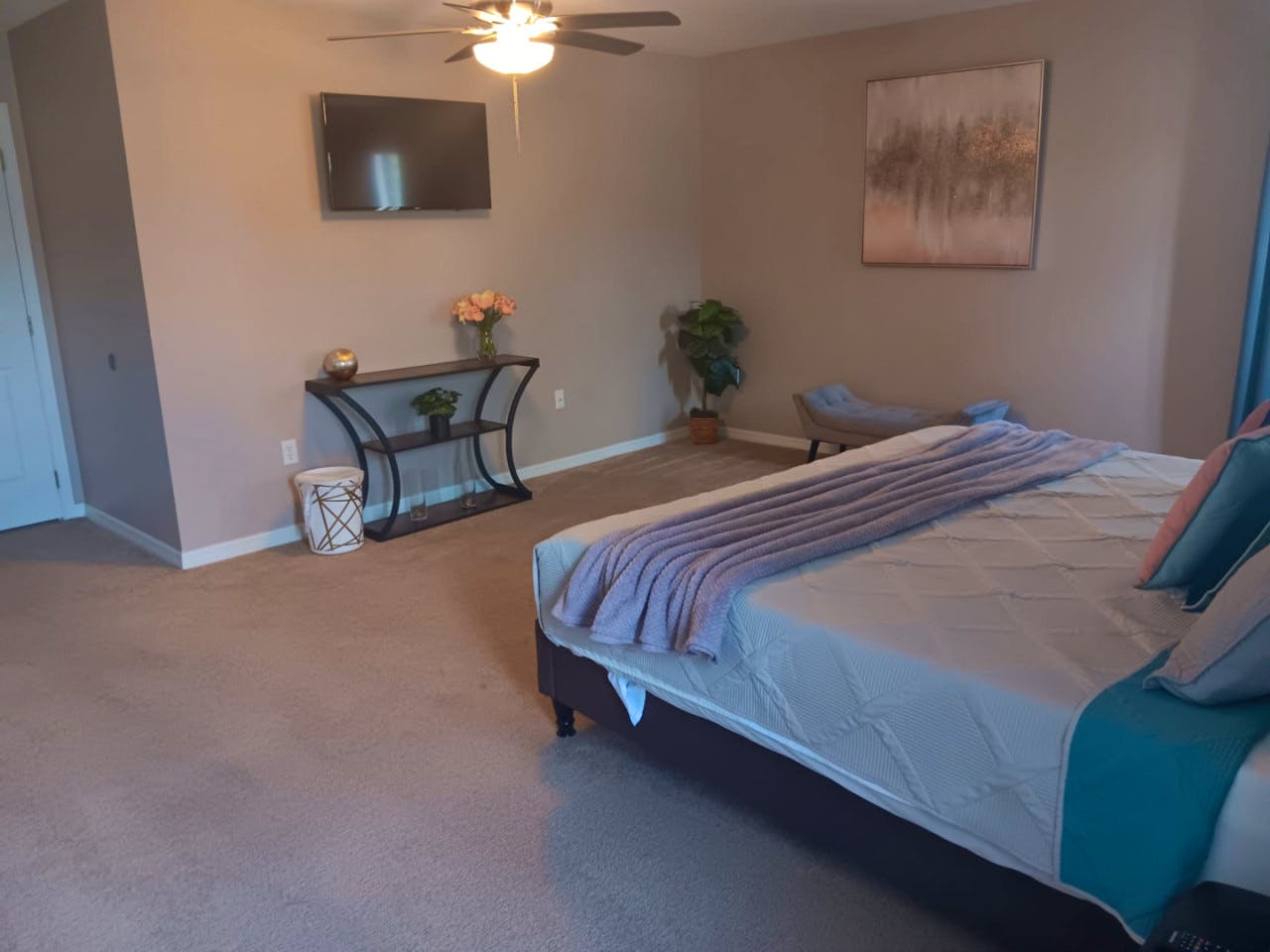 King Suite - 1
