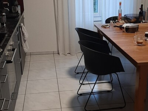 Quiet room near the city