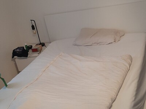 Quiet room near the city