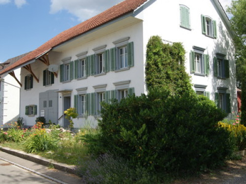 Apartment in a renovated Farmhouse 