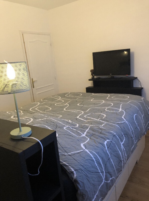  Ground Floor Bedroom(Full Room)  -  Pleasant room in house  - Gallery -  1