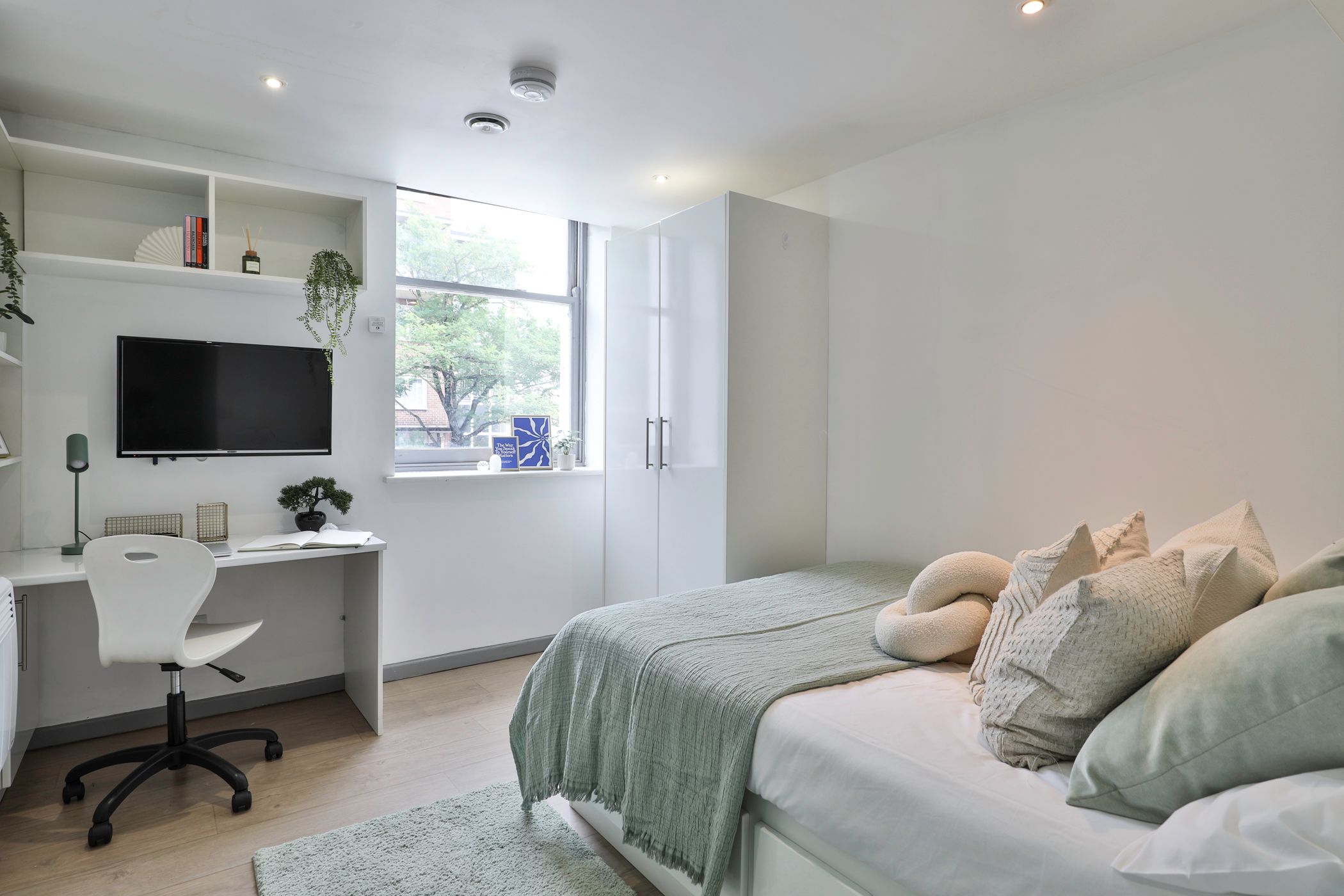 Picturehouse Apartments