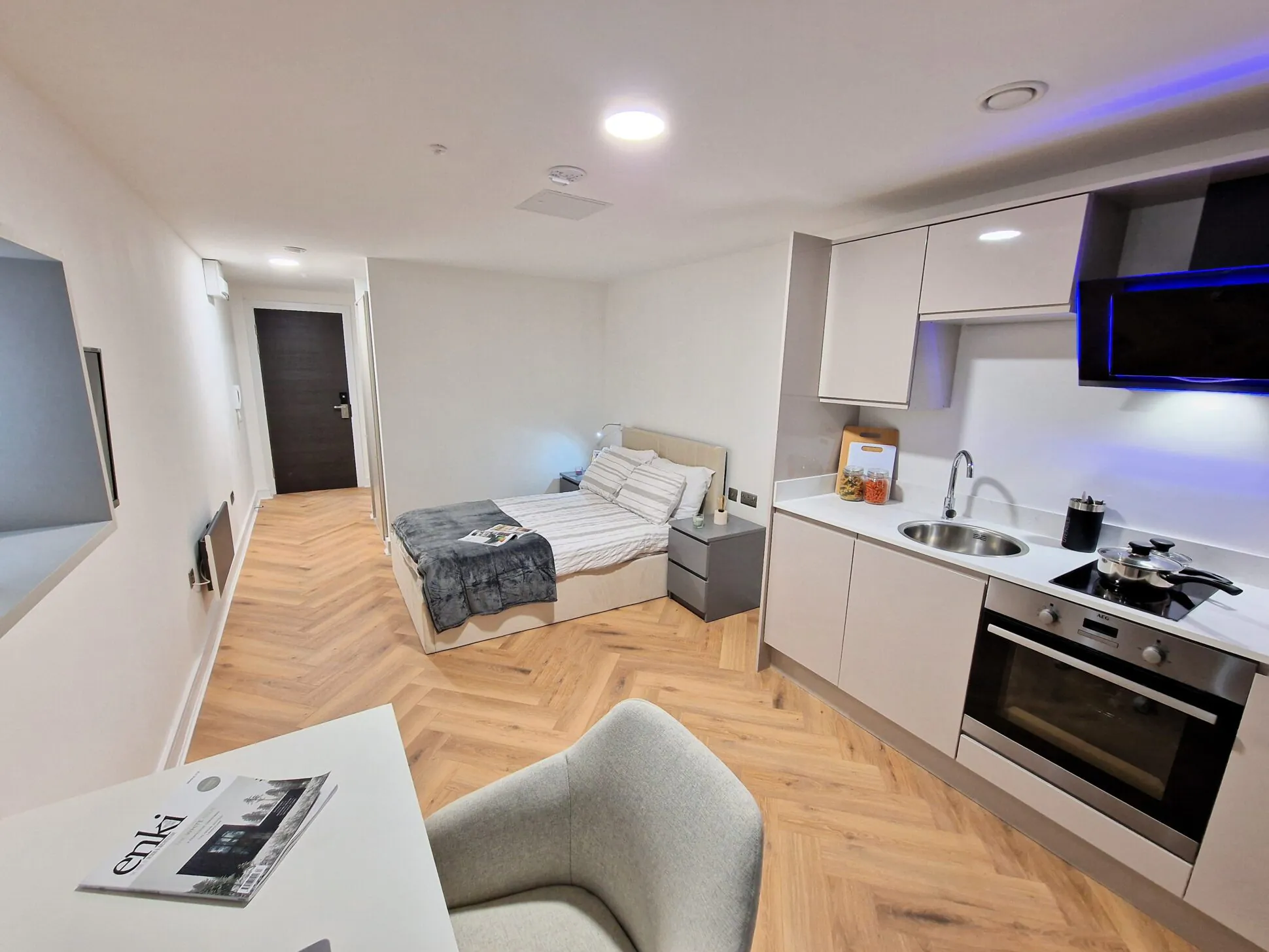  Studio Apartment  -  Vista Square  - Gallery -  4