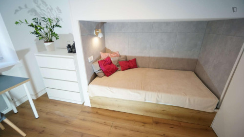 Comfortable single bedroom in shared flat close to Politechnika Łódzka