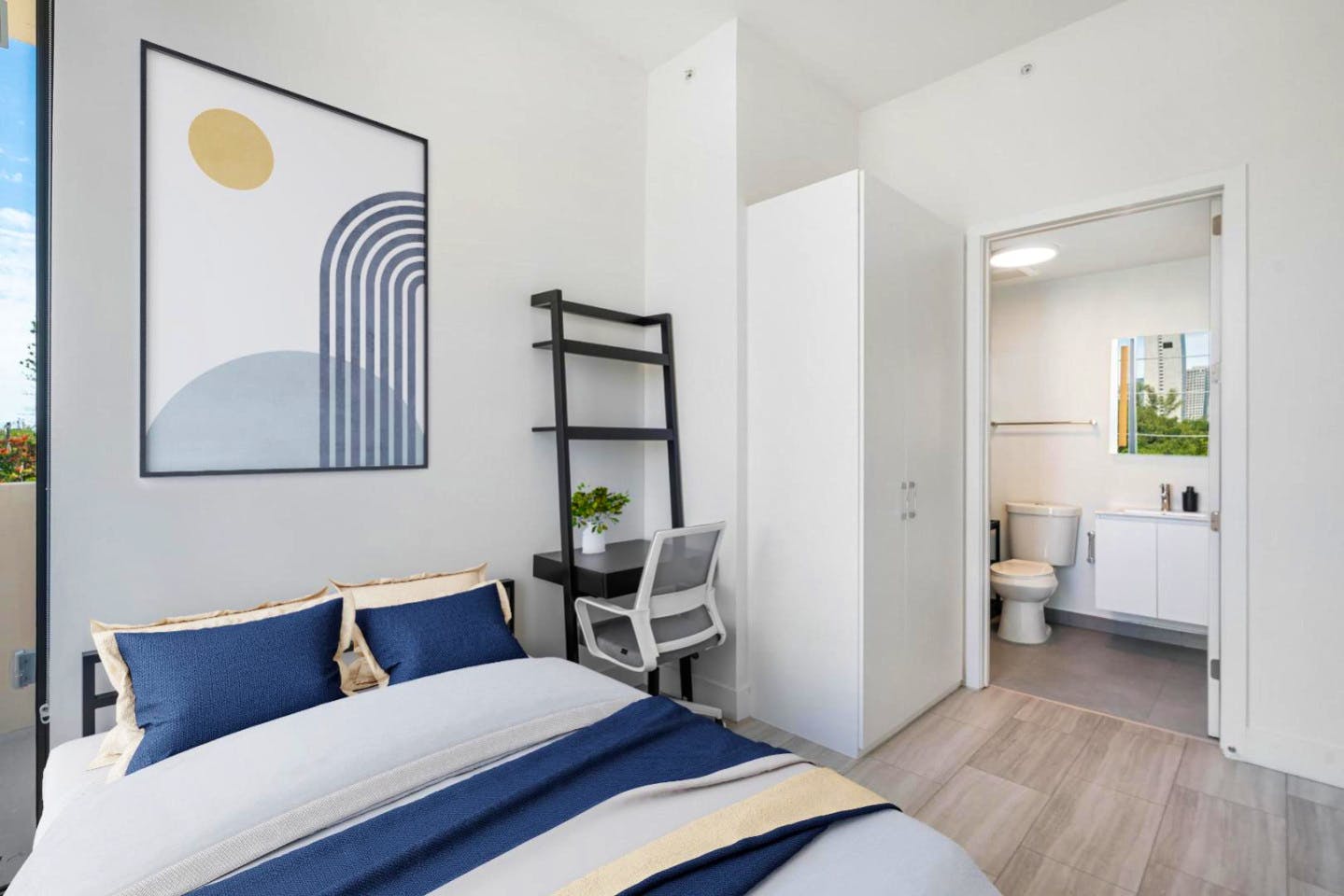 24 - Private Room In A 3-3 Apartment - Modern Coliving Experience in Vibrant East Little Havana, Miami - Gallery - 7