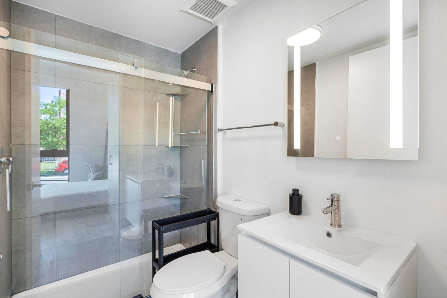 12 - Private Room In A 3-3 Apartment - Modern Coliving Experience in Vibrant East Little Havana, Miami - Gallery - 4