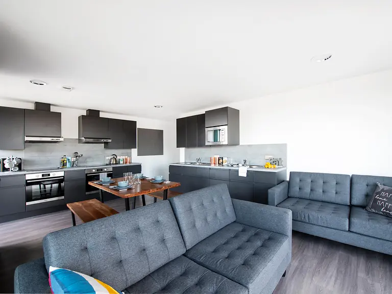  Classic En Suite  -  Anglia House  - Gallery -  2