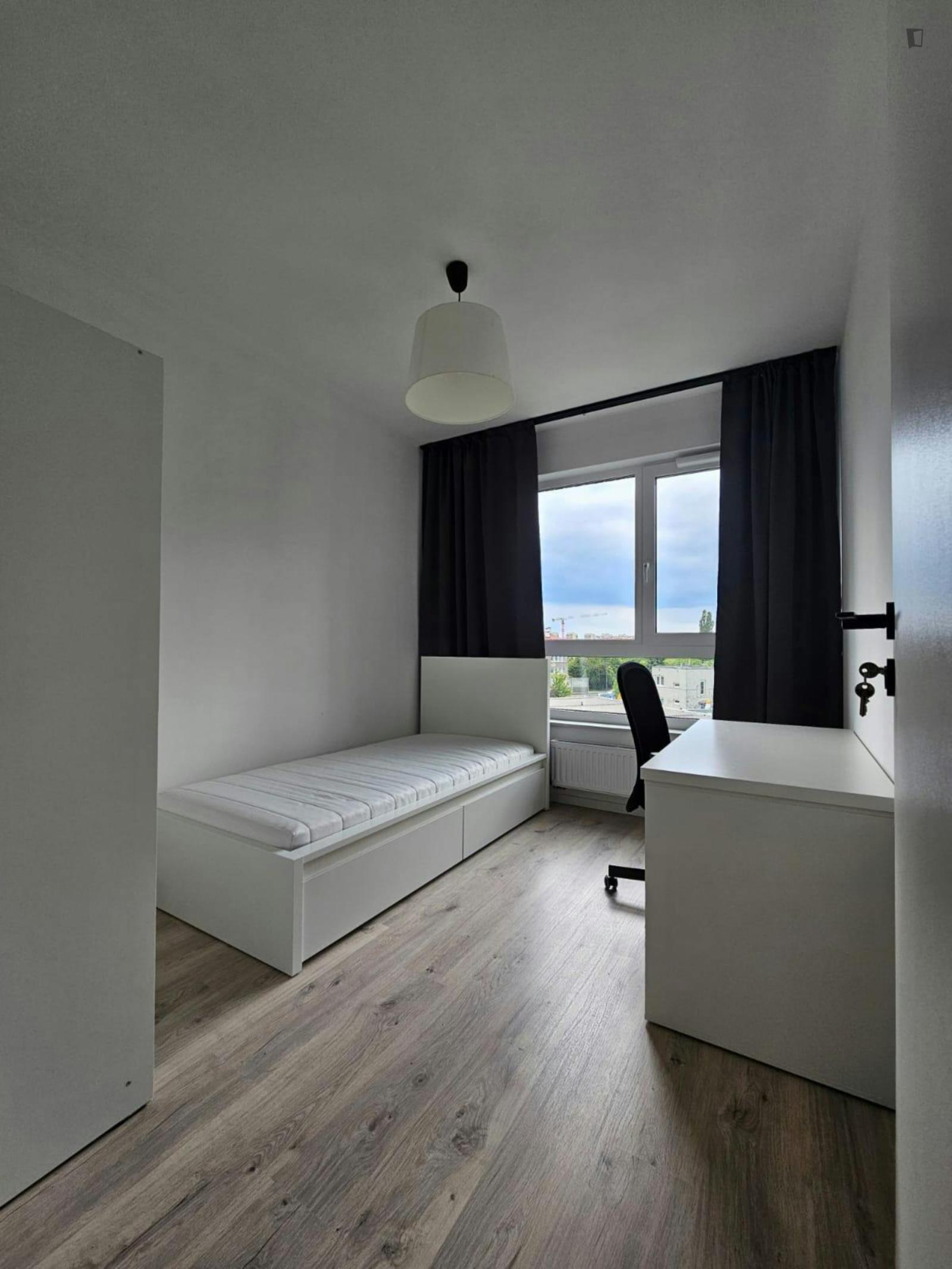  Appealing Single Bedroom In Warszawskie  -  Appealing single bedroom in Warszawskie  - Gallery -  1