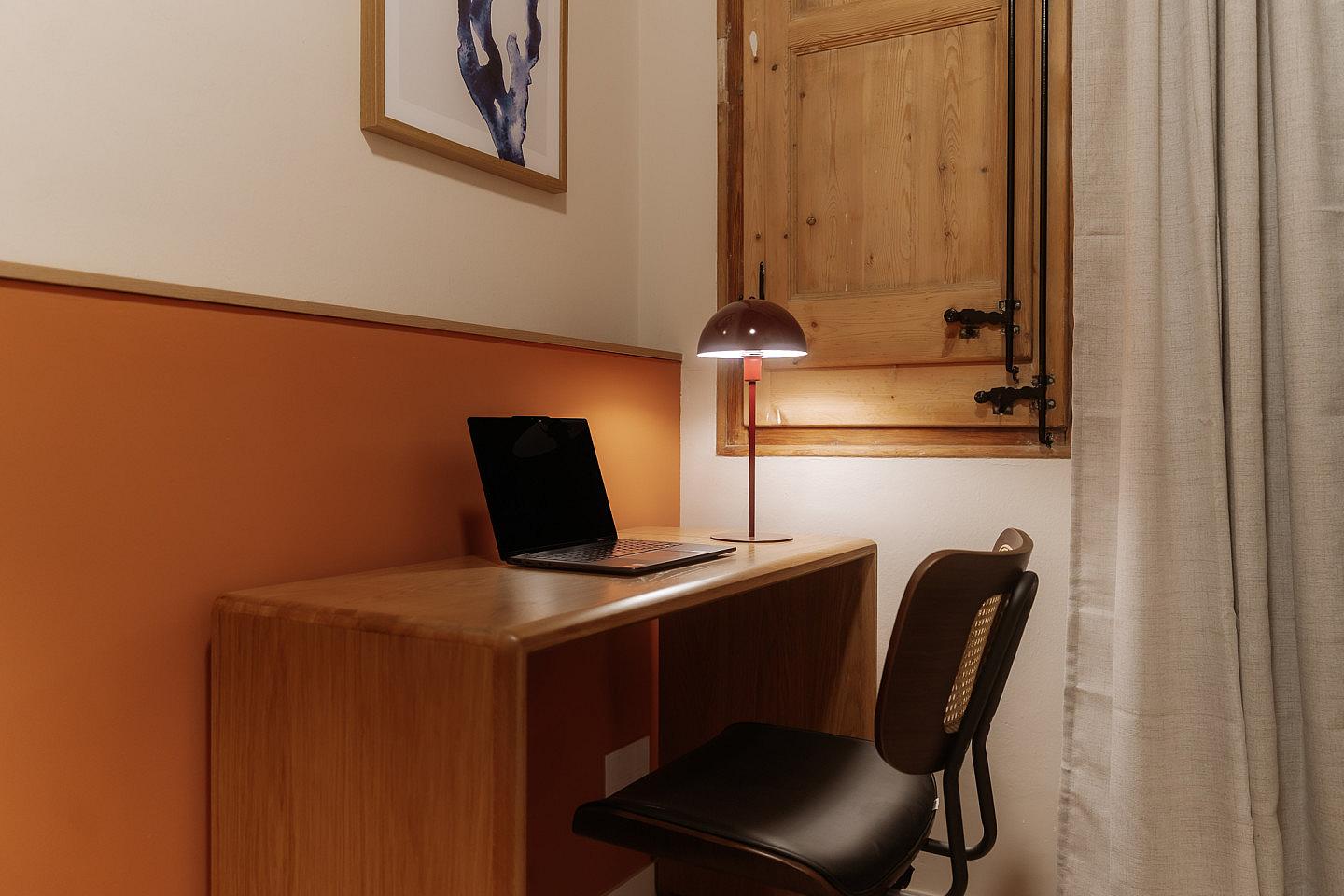  GENUS ROOM 1  -  Modern Coliving with Character in the Heart of Vibrant Ciutat Vella Apartment  - Gallery -  7