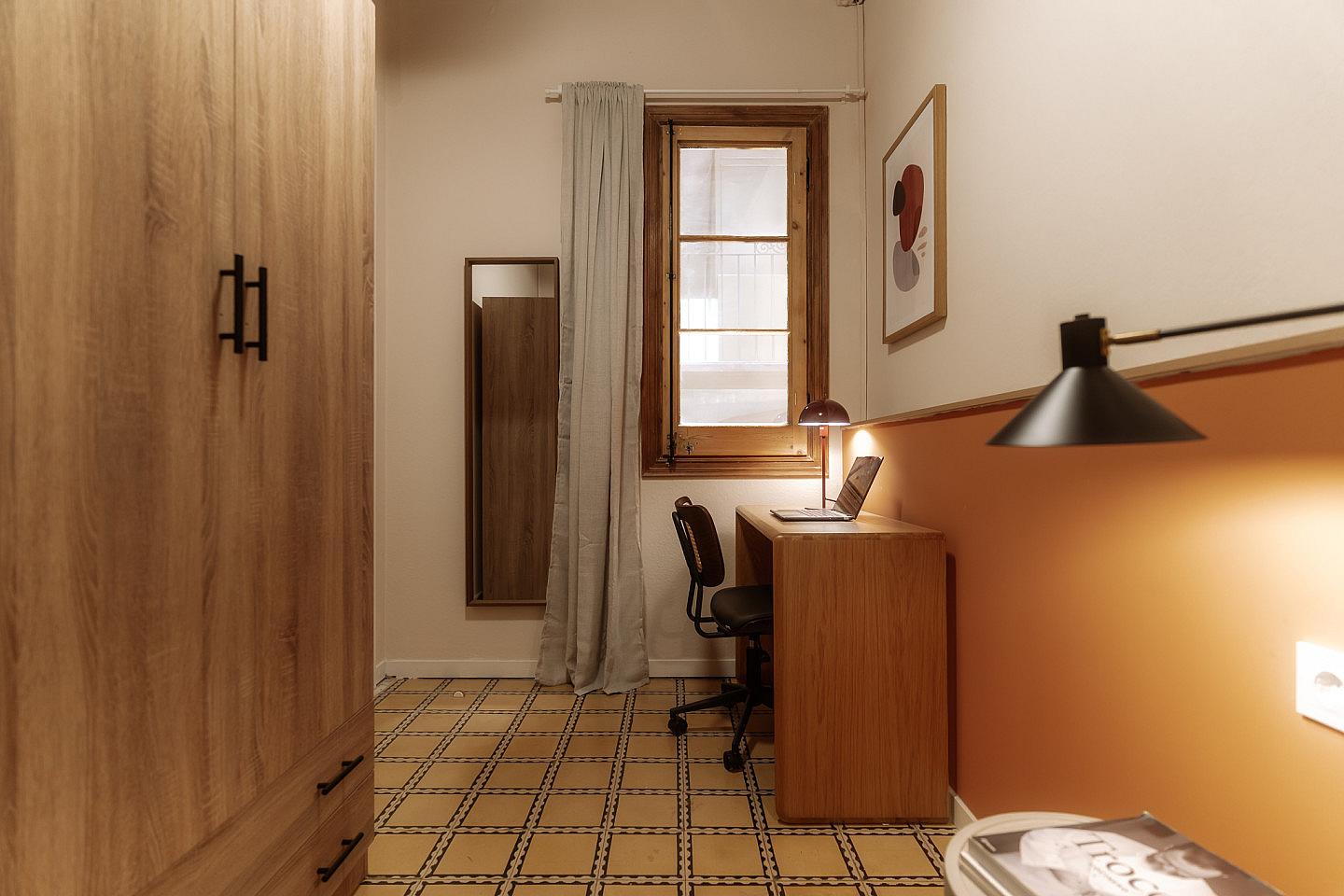  ORBE ROOM 1  -  Modern Coliving with Character in the Heart of Vibrant Ciutat Vella Apartment  - Gallery -  12