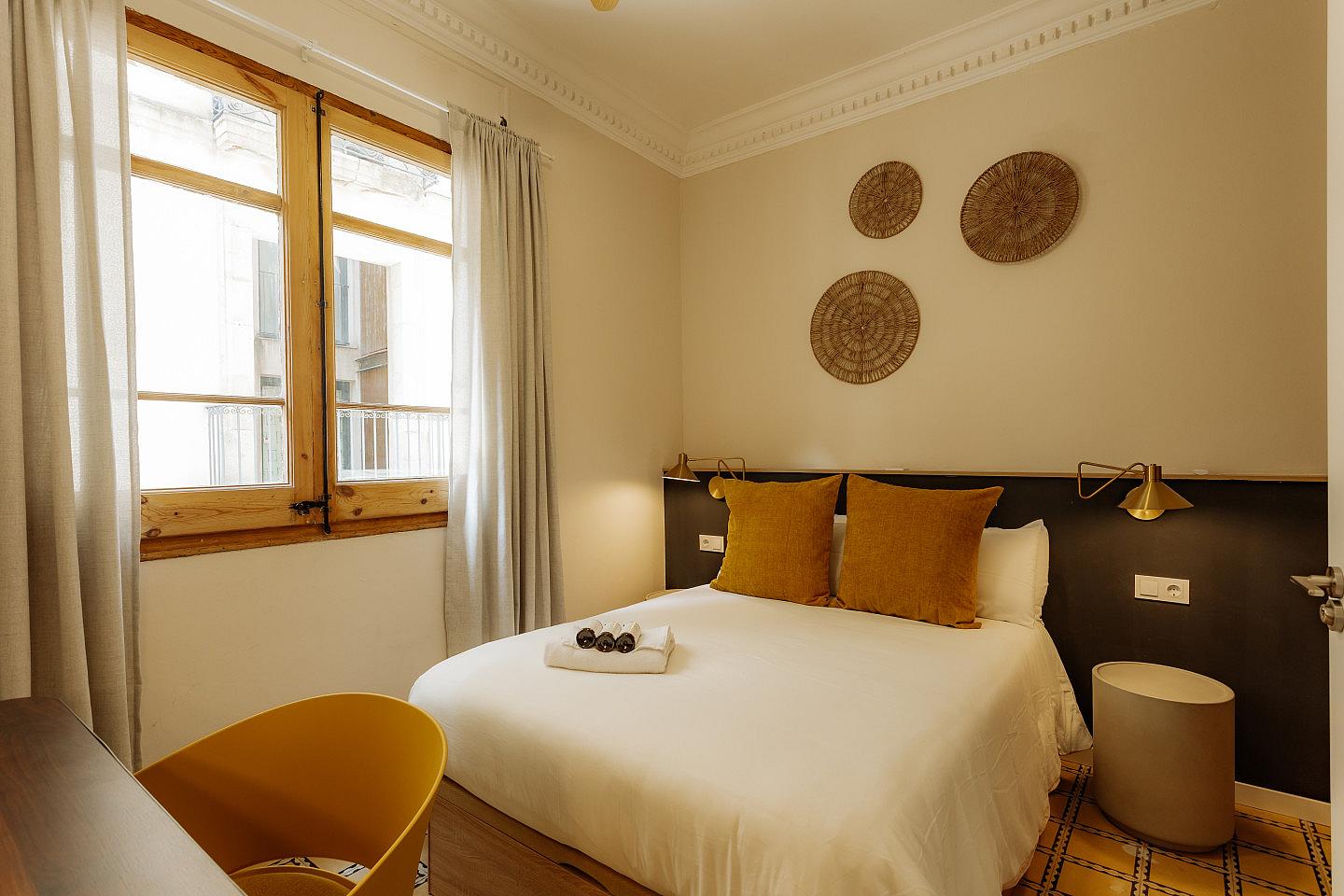  LIBRA ROOM 4  -  Modern Coliving with Character in the Heart of Vibrant Ciutat Vella Apartment  - Gallery -  7