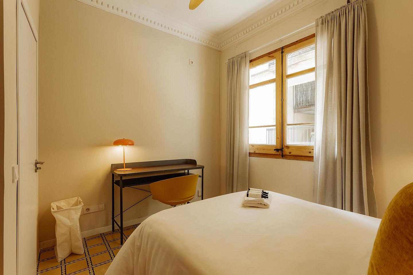  LIBRA ROOM 4  -  Modern Coliving with Character in the Heart of Vibrant Ciutat Vella Apartment  - Gallery -  17