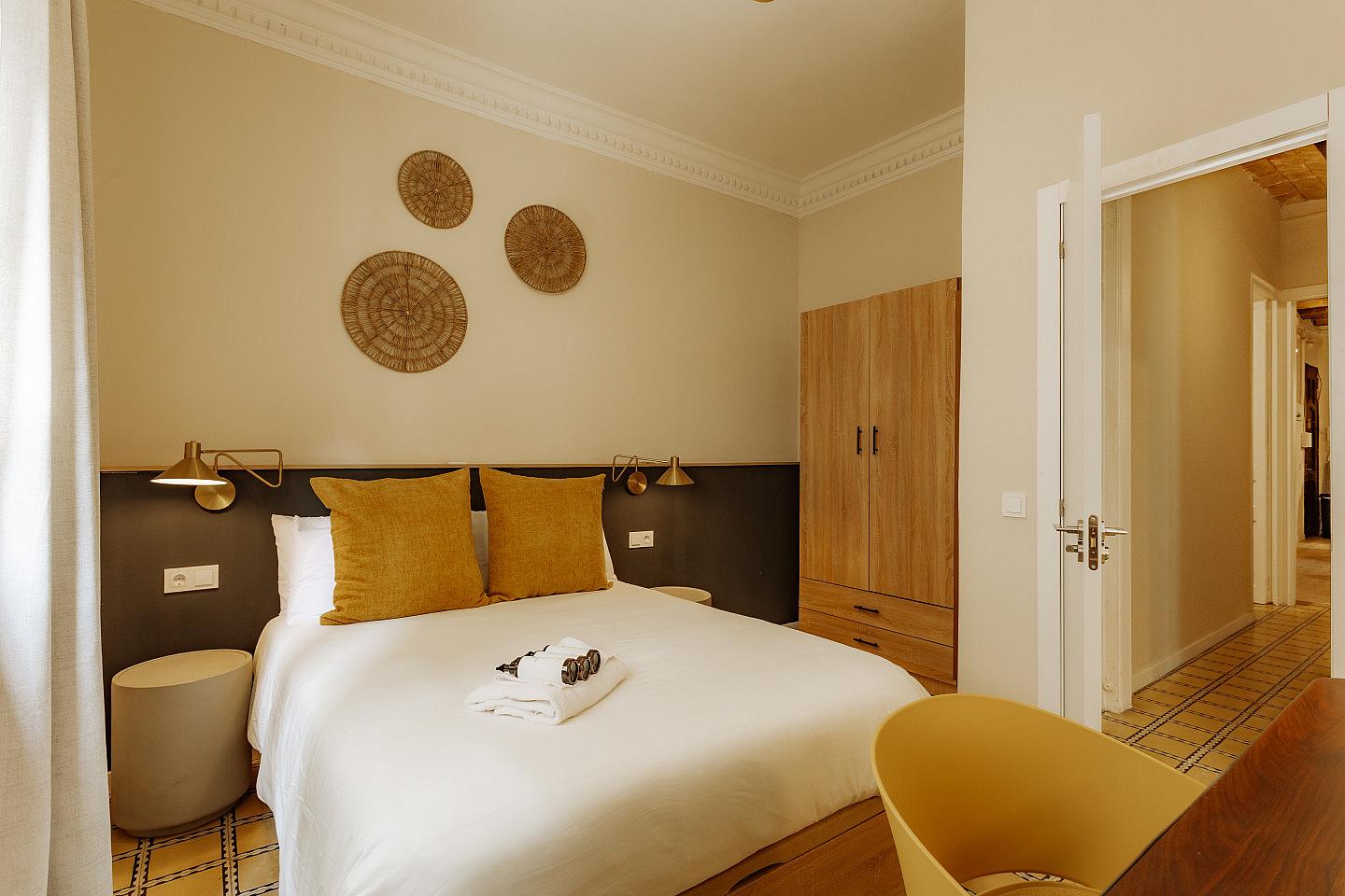  LIBRA ROOM 4  -  Modern Coliving with Character in the Heart of Vibrant Ciutat Vella Apartment  - Gallery -  3