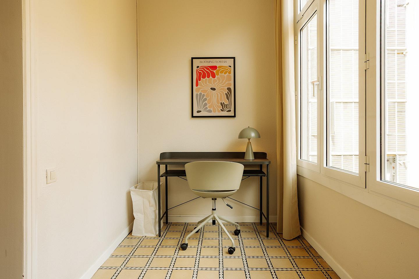  ORBE ROOM 4  -  Modern Coliving with Character in the Heart of Vibrant Ciutat Vella Apartment  - Gallery -  13