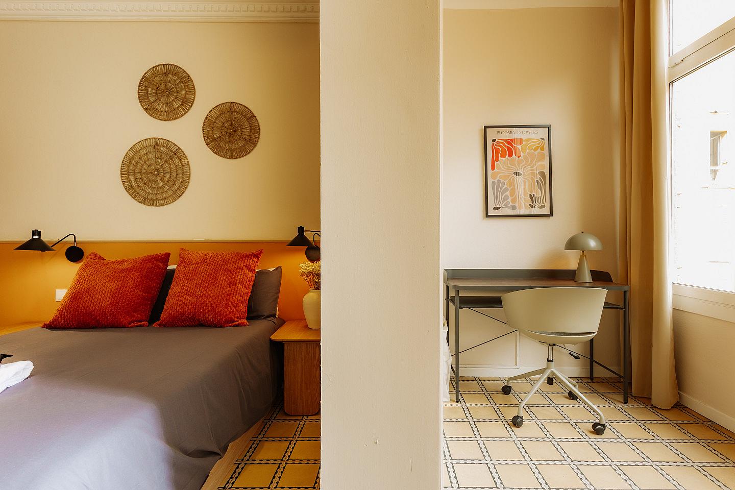  ORBE ROOM 4  -  Modern Coliving with Character in the Heart of Vibrant Ciutat Vella Apartment  - Gallery -  16