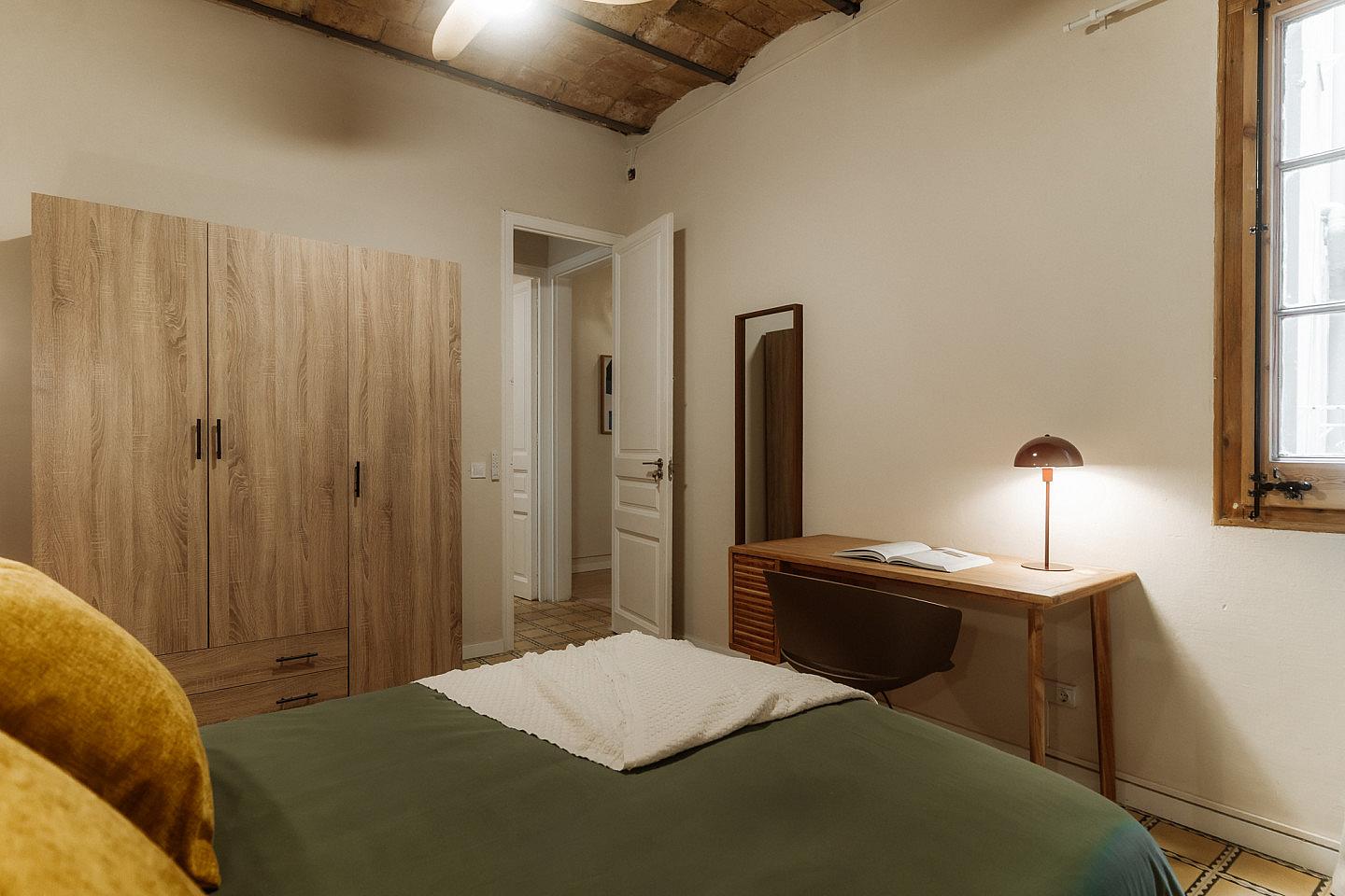  LIBRA ROOM 2  -  Modern Coliving with Character in the Heart of Vibrant Ciutat Vella Apartment  - Gallery -  11