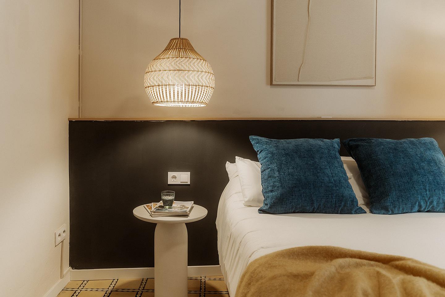  LIBRA ROOM 3  -  Modern Coliving with Character in the Heart of Vibrant Ciutat Vella Apartment  - Gallery -  24