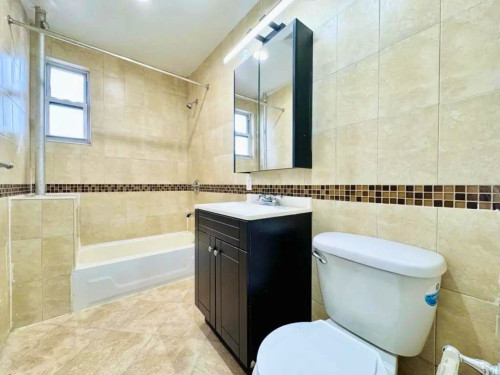 Modern Furnished Coliving Space in Trendy Bushwick with Rooftop & Gym