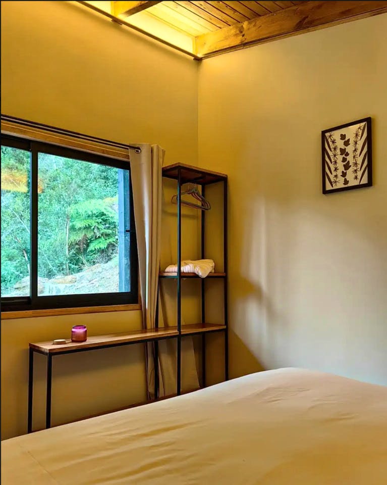  House Between Treetops (jacuzzi) W/ King Bed Or Two Singles  -  Nature Coliving Lodge located in the middle of the Valdivian Rainforest, just 20 minutes from downtown Valdivia  - Gallery -  8