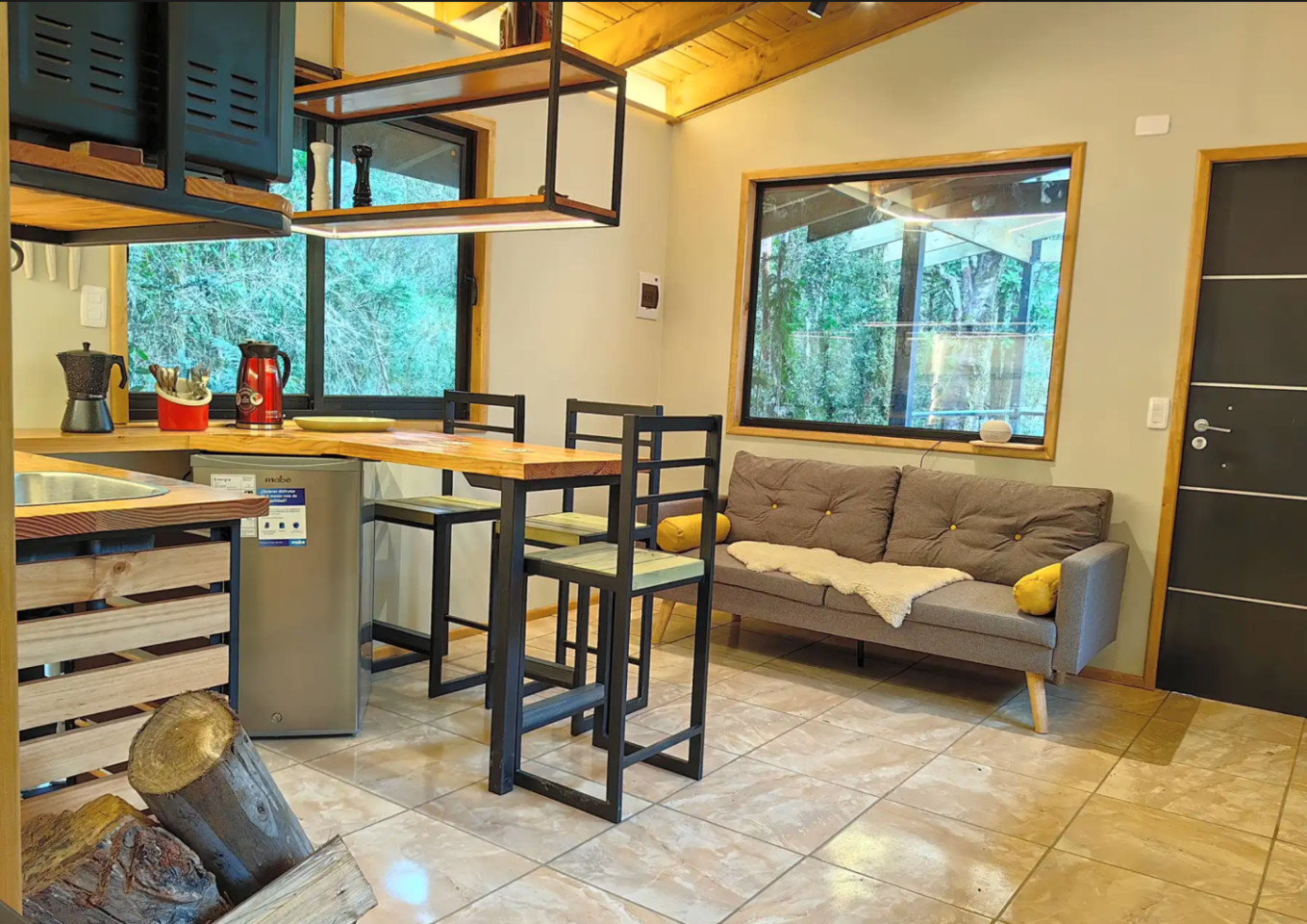  House Between Treetops (jacuzzi) W/ King Bed Or Two Singles  -  Nature Coliving Lodge located in the middle of the Valdivian Rainforest, just 20 minutes from downtown Valdivia  - Gallery -  14