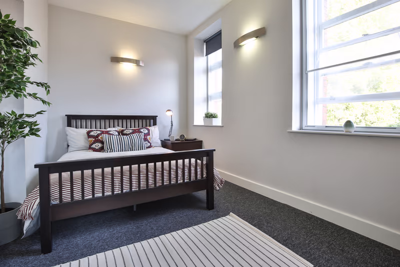  Classic Bigger 1-Bed Apartment  -  Dean Clarke Lofts  - Gallery -  1