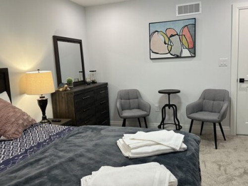 Luxury Homestay with a Private Bath  - Gallery -  5