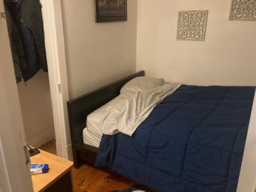 BIG apt, spare rooms!