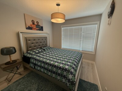 Private 1-BR in Shared Townhouse