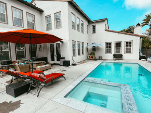 Carlsbad HomeStay