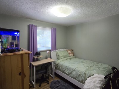 Beautiful home by the Lake